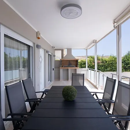 Villa Blue Horizon - Pool&sports Court I Sea View